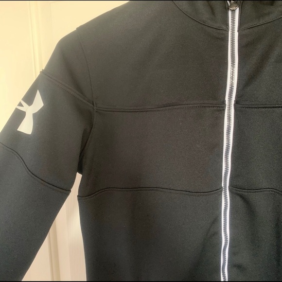 New Under Armour black zip up Jacket - Picture 2 of 4
